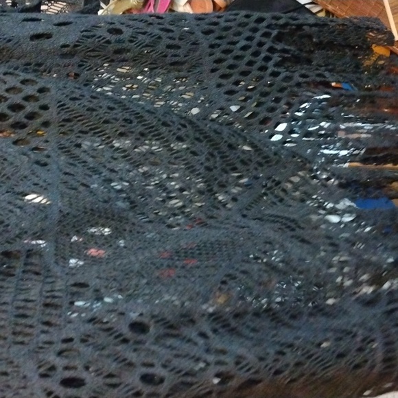 Papillon women's black embroidery top sz Medium - Picture 16 of 17